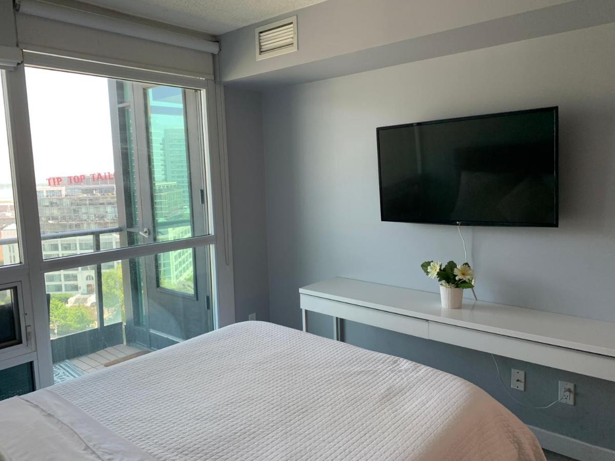 Downtown Waterfront Suites With Cn Tower Views Toronto Esterno foto